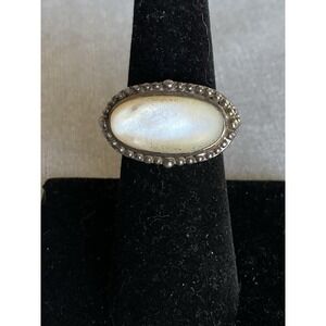 925 Sterling Silver Mother Of Pearl Ring Size 6 Vintage Estate Jewelry